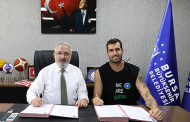Bursa Büyükşehir'de Erkek Voleybol Takımı’nda İmzalar Tamam