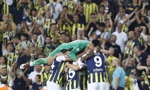 Türk Futbolu Avrupa'da Fırtına Gibi