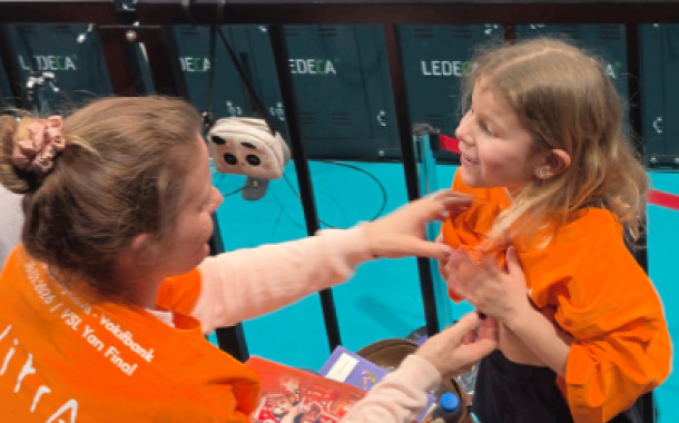 Küçük İtalyan, Fanatik Eczacıbaşı Taraftarı