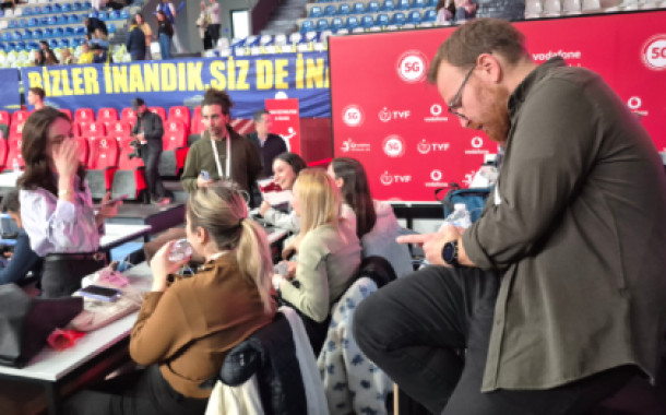 Böyle Kötü Bir Basın Tribünü'nü Görülmedi