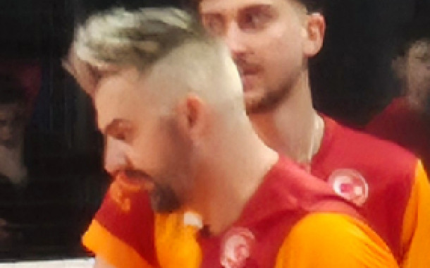 Arslan'ın Yeni Saç Şekli