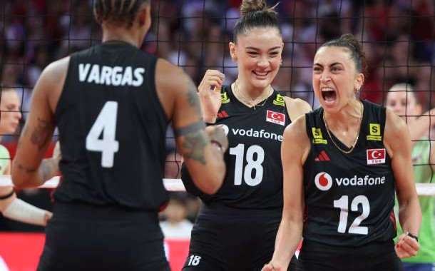 Final Yolunda Slovenya'yı da Yendiler