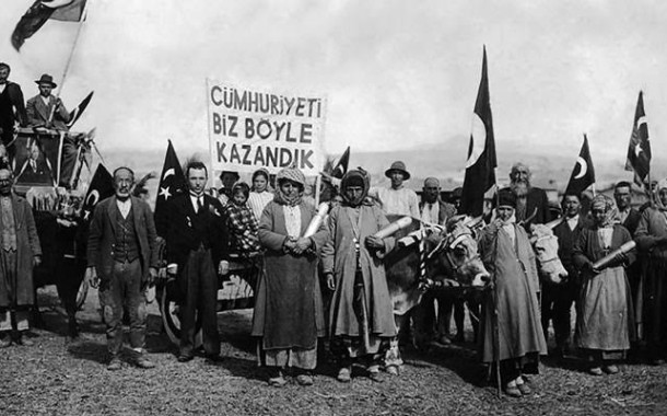 Cumhuriyet'i Koruyacağız. And İçtik