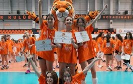 Eczacıbaşı Geleneksel “Mini Tigers Voleybol Şenliği” Düzenledi