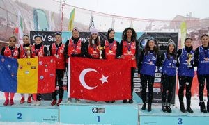 CEV Kar Voleybolunda Türkiye 1 altın, 1 gümüş ve 1 bronz Mazandı